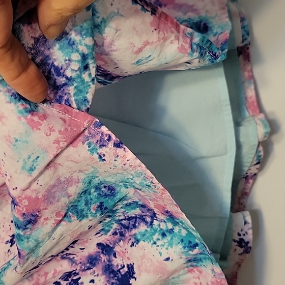 Cute colorful skirt - Picture 2 of 3